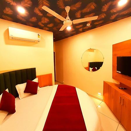 Hotel Suncity アーメダバード エクステリア 写真