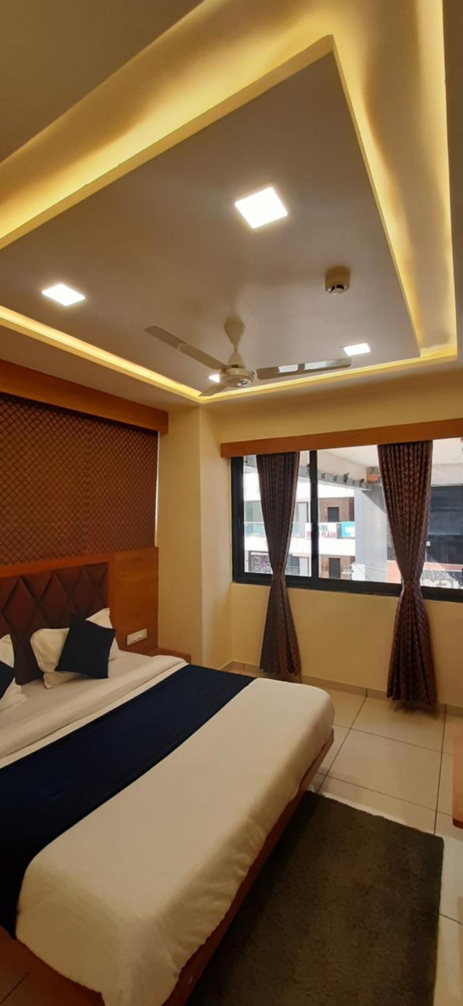 Hotel Suncity アーメダバード 部屋 写真